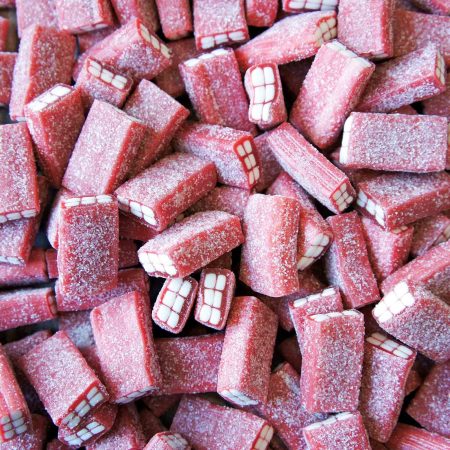 Damel Strawberry Sour Bricks